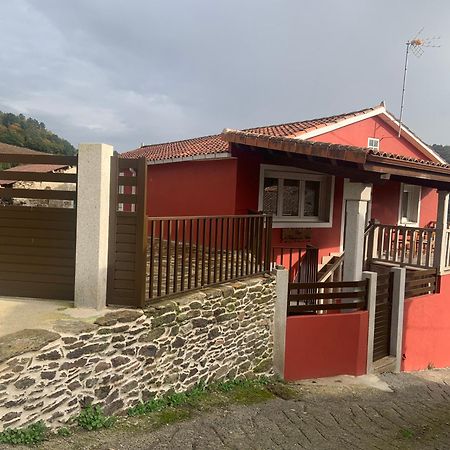 Casa Do Feligres E Da Alsira Villa Nogueira de Abaixo Kültér fotó