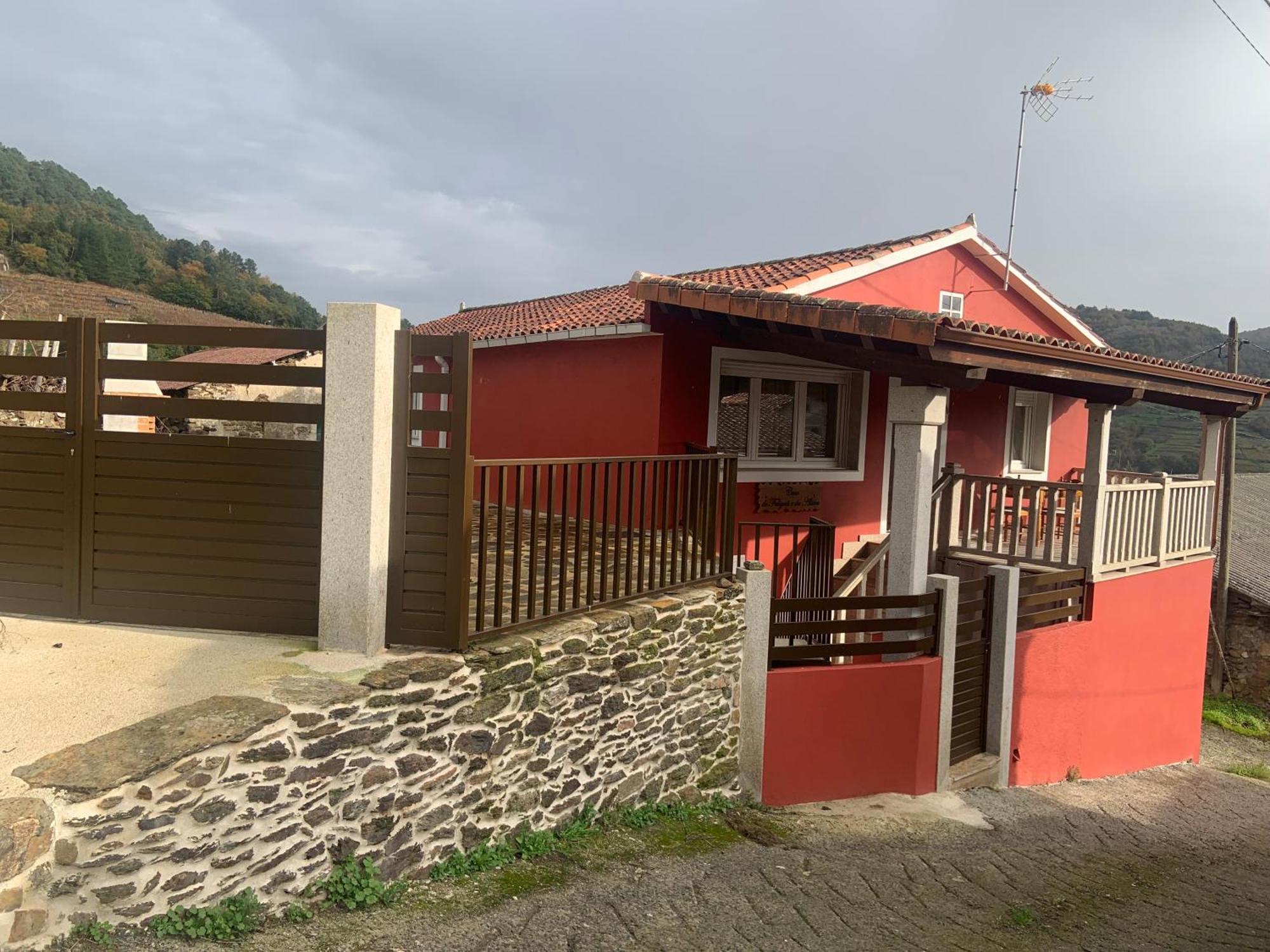 Casa Do Feligres E Da Alsira Villa Nogueira de Abaixo Kültér fotó